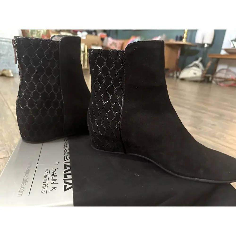 NWT Aquatalia Women's Black Suede Leather Wedge Heels Chelsea Boots Size 7